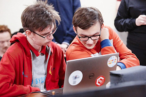 Цифровая среда: в российских вузах IT-компетенции осваивают студенты и преподаватели